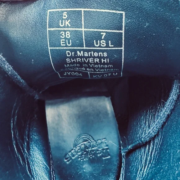 Dr. Martens Platform Boots - Picture 9 of 9